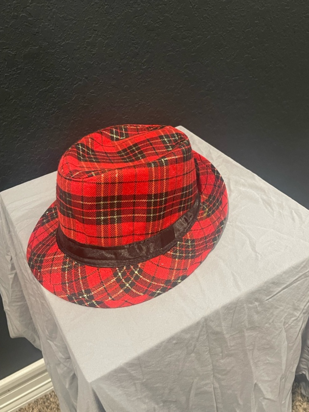 Source Unknown Red Plaid Fedora with Black Band